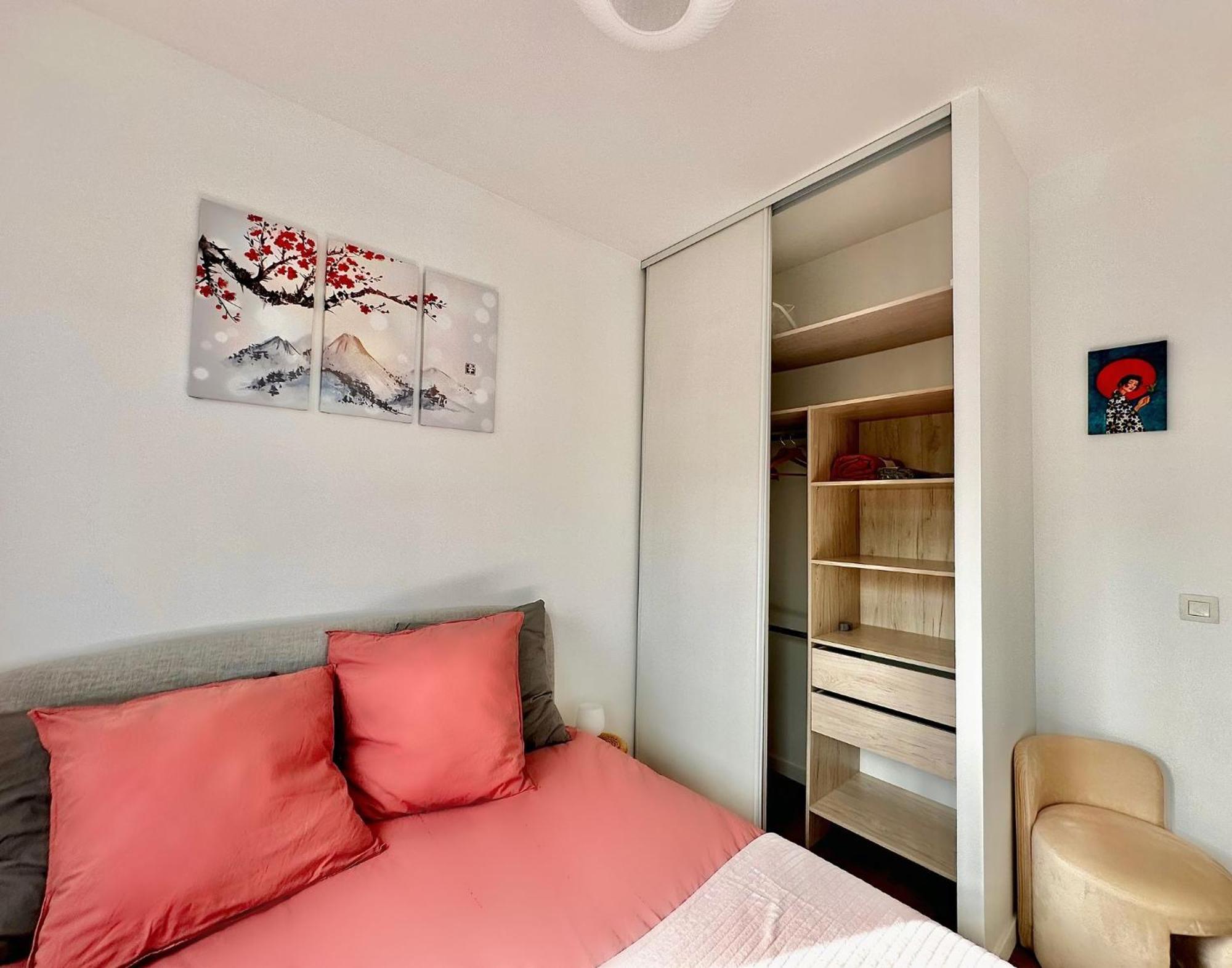Le Boudoir - 2 Pieces Et Parking Apartment Le Plessis-Robinson Exterior photo